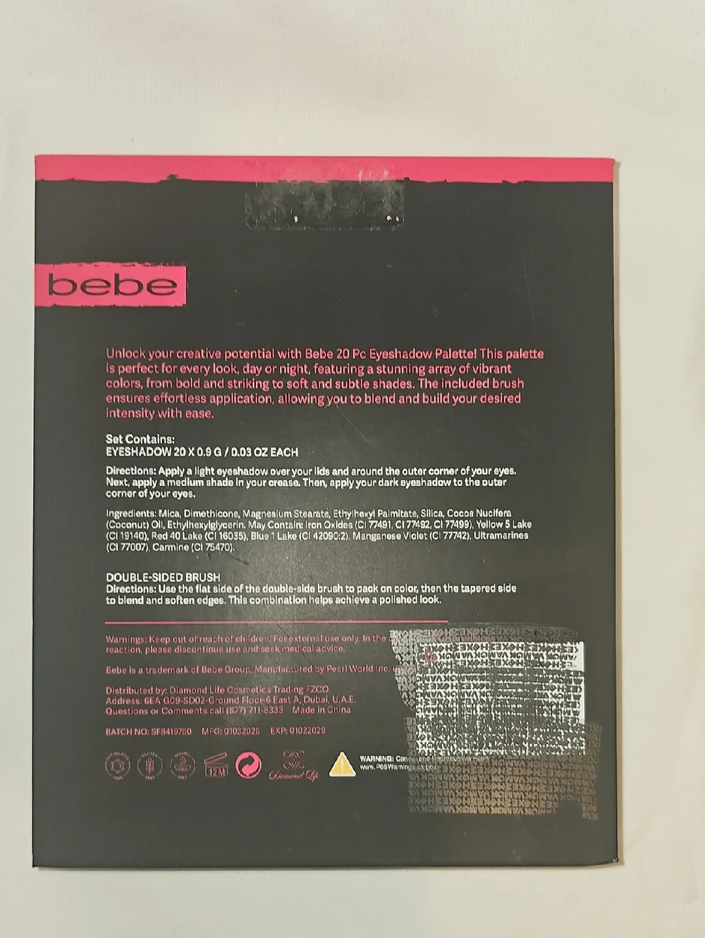 bebe Infinite Radiance 20-Piece Eyeshadow Palette with Brush
